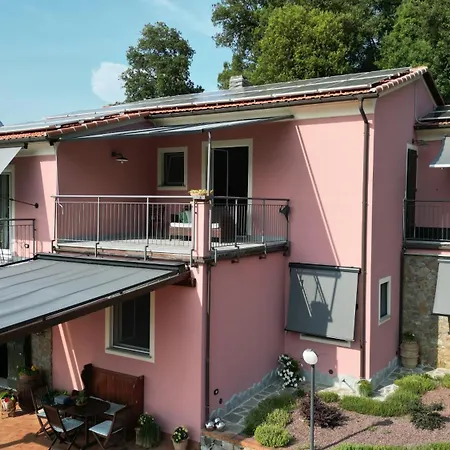 Konukevi A Munta Di Povei