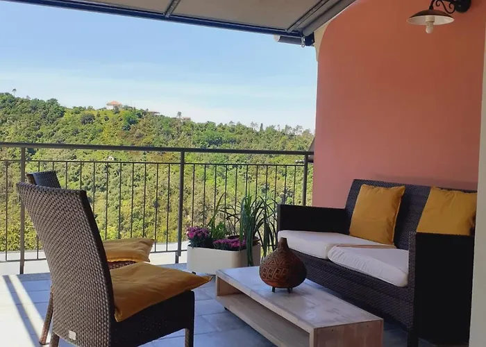 A Munta Di Povei 3* Casarza Ligure